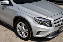 Mercedes-Benz GLA 220 CDI 4Matic SE 2 Former Keepers + Full Service History + Sat Nav + Reverse Cam - Thumb 21