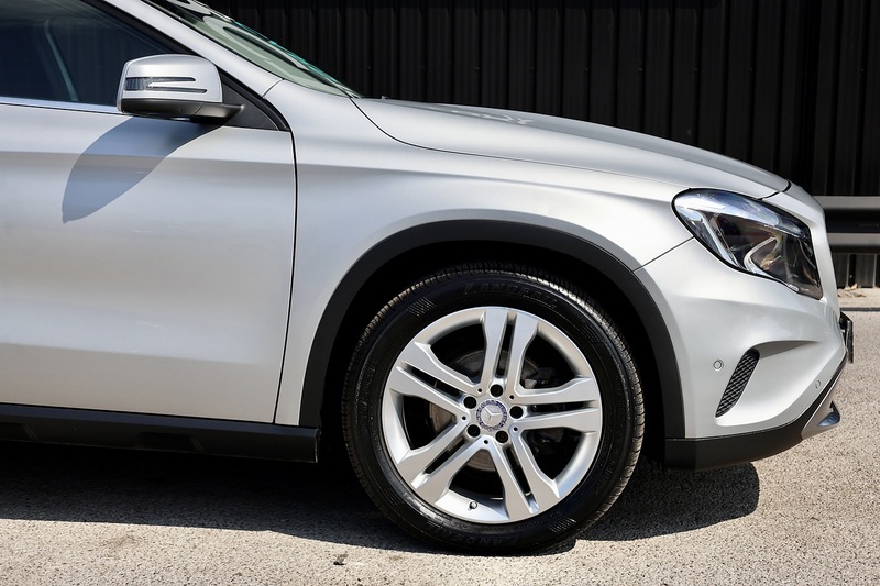 Mercedes-Benz GLA 220 CDI 4Matic SE 2 Former Keepers + Full Service History + Sat Nav + Reverse Cam Image 20