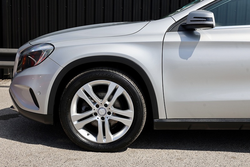 Mercedes-Benz GLA 220 CDI 4Matic SE 2 Former Keepers + Full Service History + Sat Nav + Reverse Cam Image 26