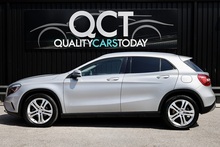 Mercedes-Benz GLA 220 CDI 4Matic SE 2 Former Keepers + Full Service History + Sat Nav + Reverse Cam - Thumb 1