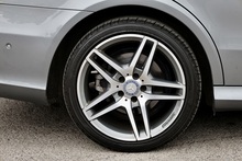 Mercedes-Benz E250 AMG Sport 2 Former Keepers + Full Service History + 360 Cameras - Thumb 32