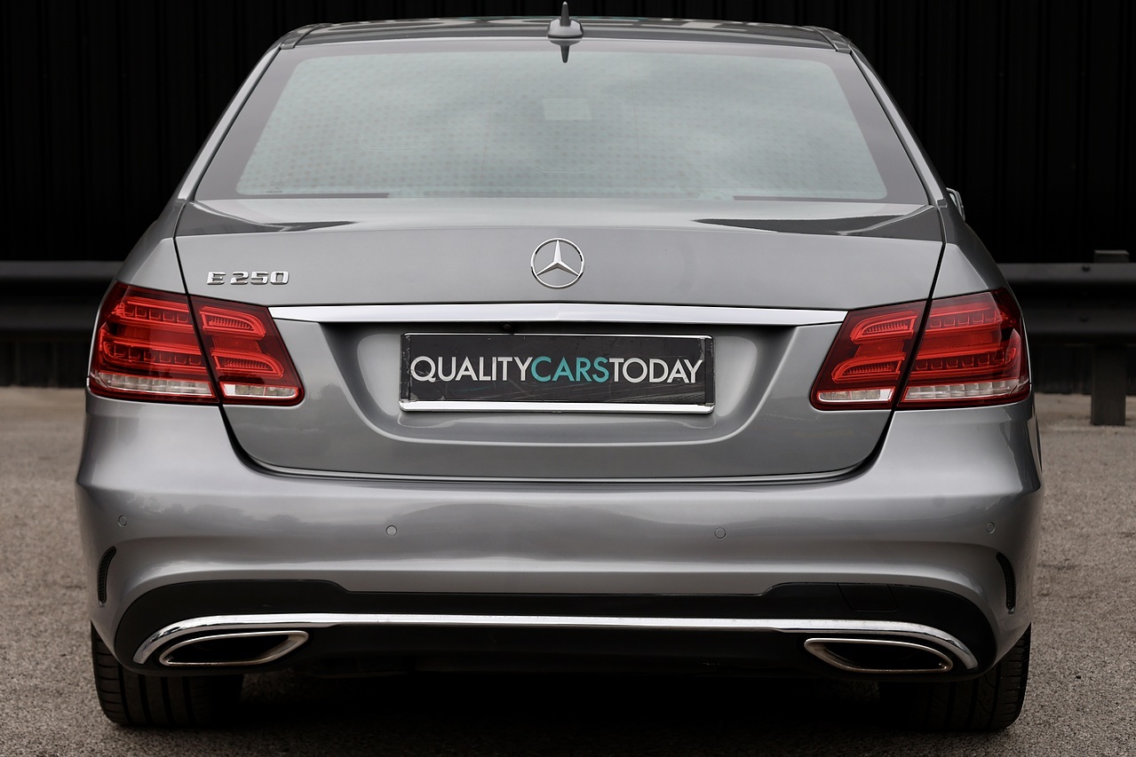 Mercedes-Benz E250 AMG Sport 2 Former Keepers + Full Service History + 360 Cameras - Large 4