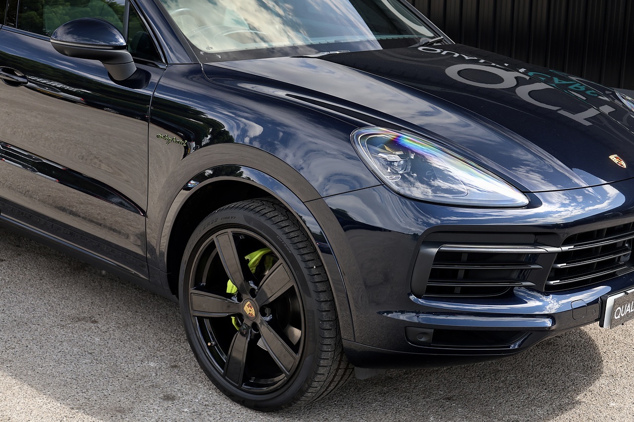 Porsche Cayenne Coupe E-Hybrid 2 Former Keepers + Full Porsche Main Dealer History + £91,000 List Price - Large 22
