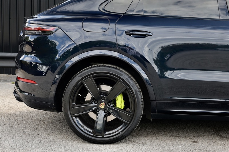 Porsche Cayenne Coupe E-Hybrid 2 Former Keepers + Full Porsche Main Dealer History + £91,000 List Price Image 20
