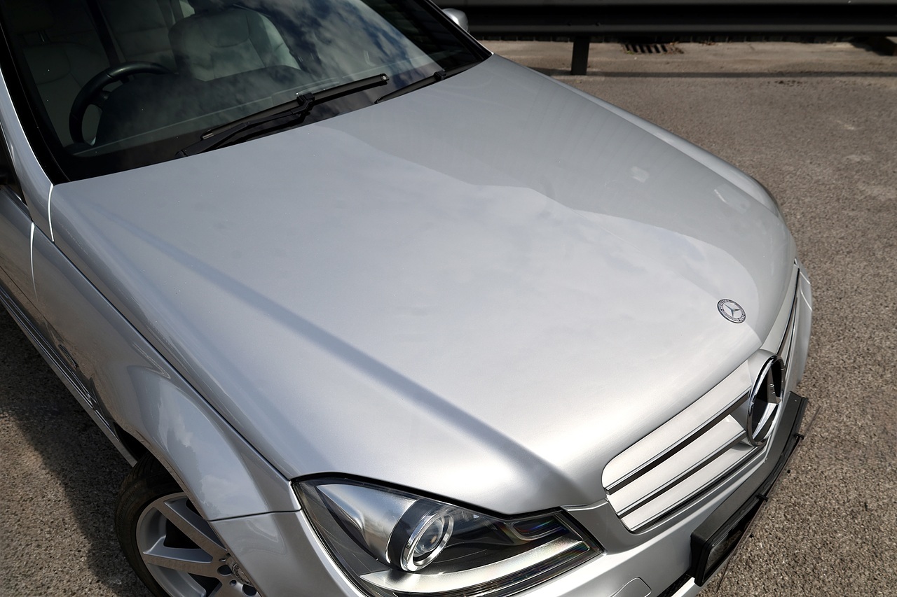 Mercedes-Benz C350 CDI AMG Sport Just 24k Miles + Full Mercedes Main Dealer History - Large 9