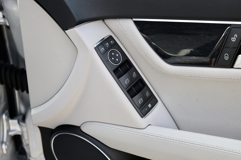Mercedes-Benz C350 CDI AMG Sport Just 24k Miles + Full Mercedes Main Dealer History Image 13