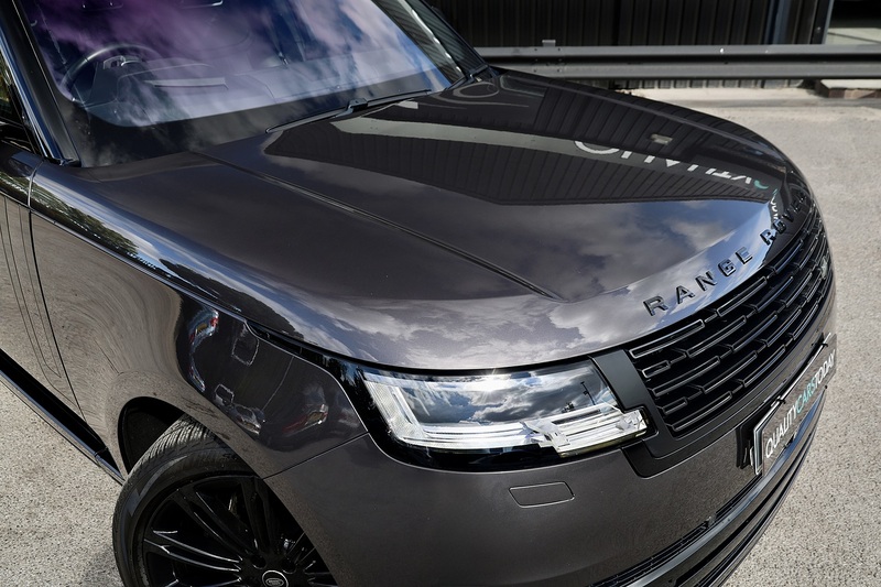 Land Rover Range Rover D350 First Edition Land Rover Warranty + Deployable Steps + Premium Paint Image 9