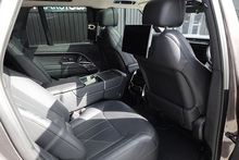 Land Rover Range Rover D350 First Edition Land Rover Warranty + Deployable Steps + Premium Paint - Thumb 12