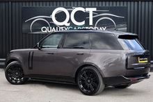 Land Rover Range Rover D350 First Edition Land Rover Warranty + Deployable Steps + Premium Paint - Thumb 7