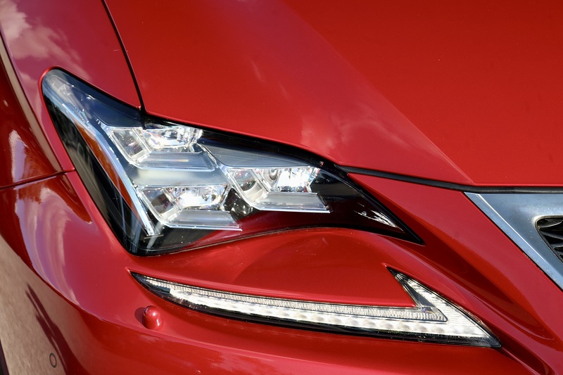 Lexus RC 300H F-Sport Just Serviced by Lexus + Lexus Warranty + ACC + £35 Per Year Road Tax Image 21