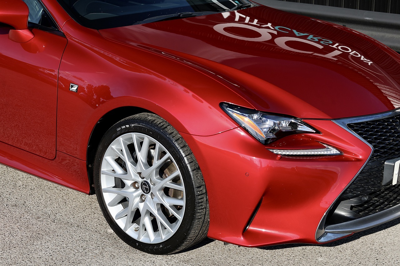 Lexus RC 300H F-Sport Just Serviced by Lexus + Lexus Warranty + ACC + £35 Per Year Road Tax - Large 29