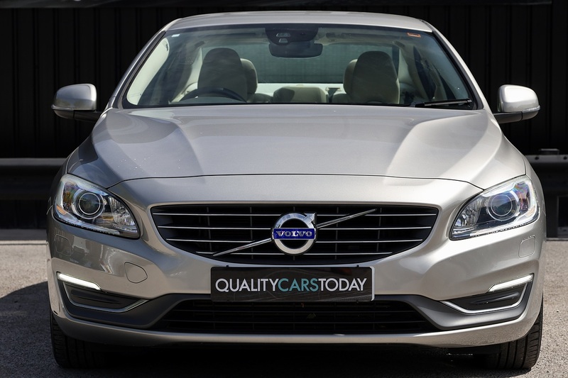 Volvo S60 D4 SE Lux Automatic Family Ownership + Full Service History + ULEZ Image 3