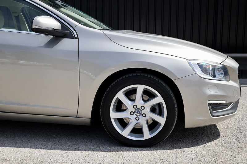 Volvo S60 D4 SE Lux Automatic Family Ownership + Full Service History + ULEZ Image 22