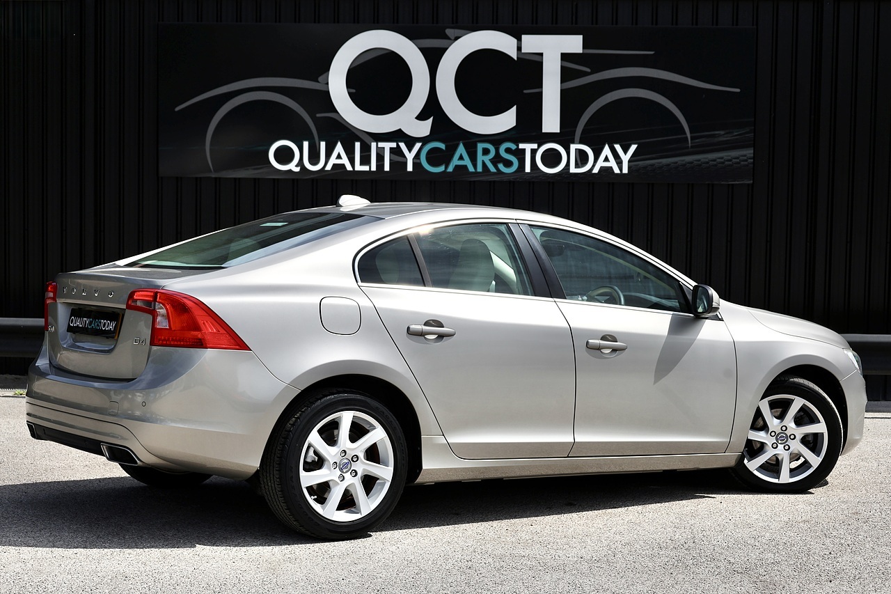 Volvo S60 D4 SE Lux Automatic Family Ownership + Full Service History + ULEZ - Large 9