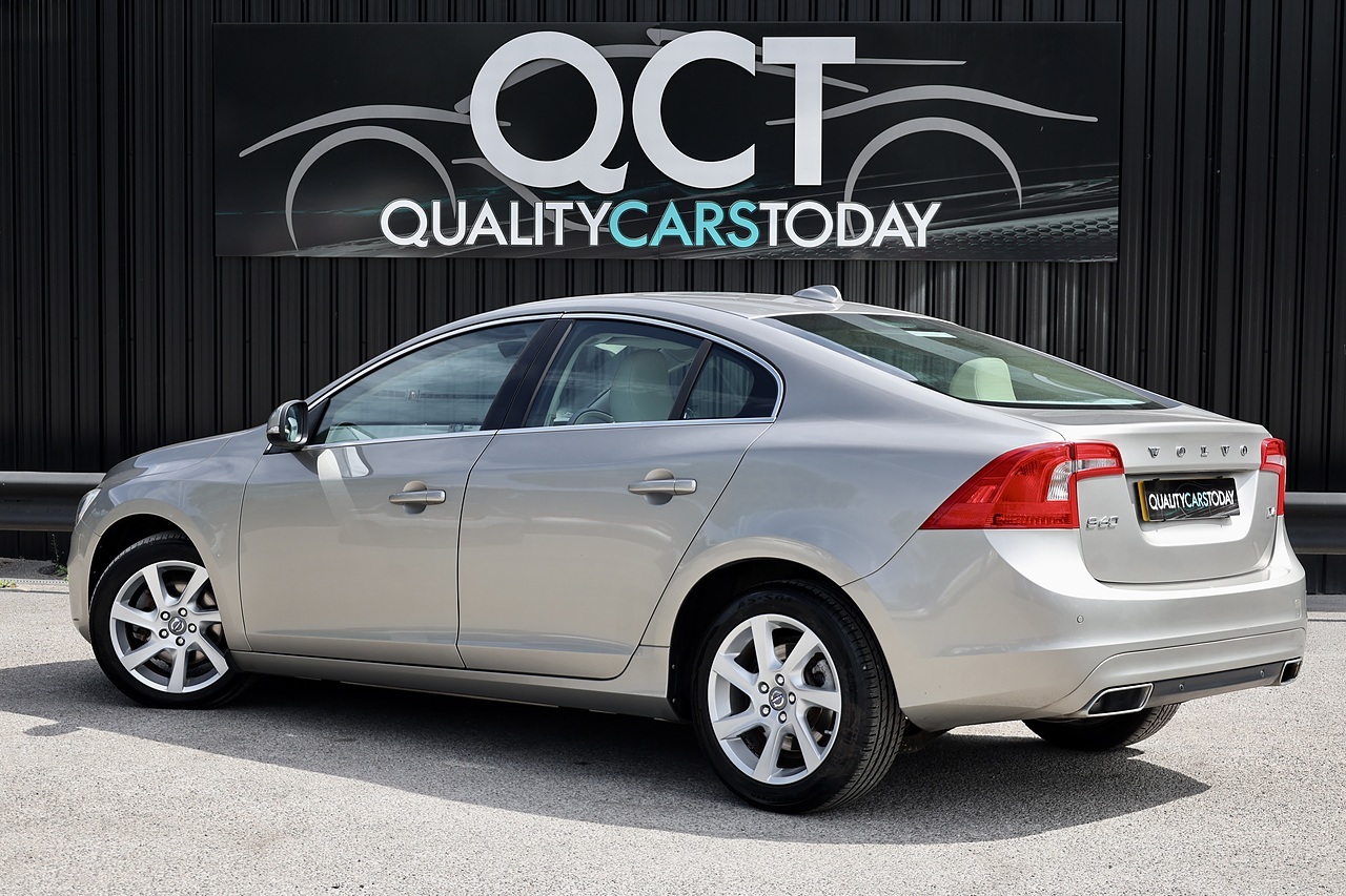 Volvo S60 D4 SE Lux Automatic Family Ownership + Full Service History + ULEZ - Large 8