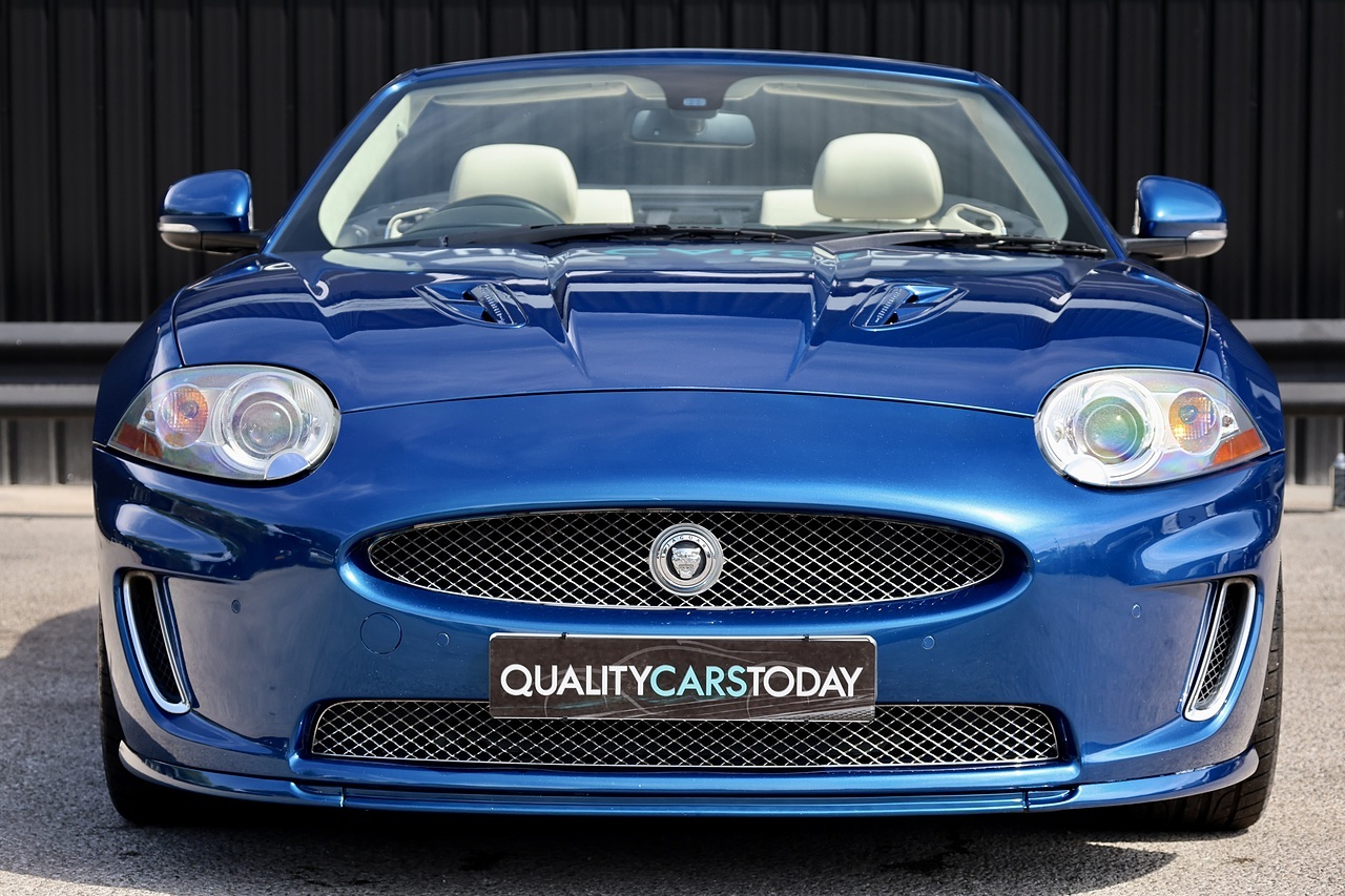 Jaguar XKR Convertible 1 Former Keeper + Kyanite Blue + Ivory + Blue Hood - Large 3