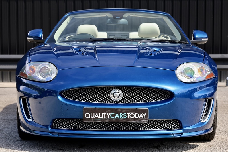 Jaguar XKR Convertible 1 Former Keeper + Kyanite Blue + Ivory + Blue Hood Image 3