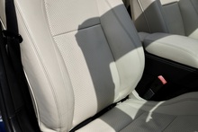 Jaguar XKR Convertible 1 Former Keeper + Kyanite Blue + Ivory + Blue Hood - Thumb 25