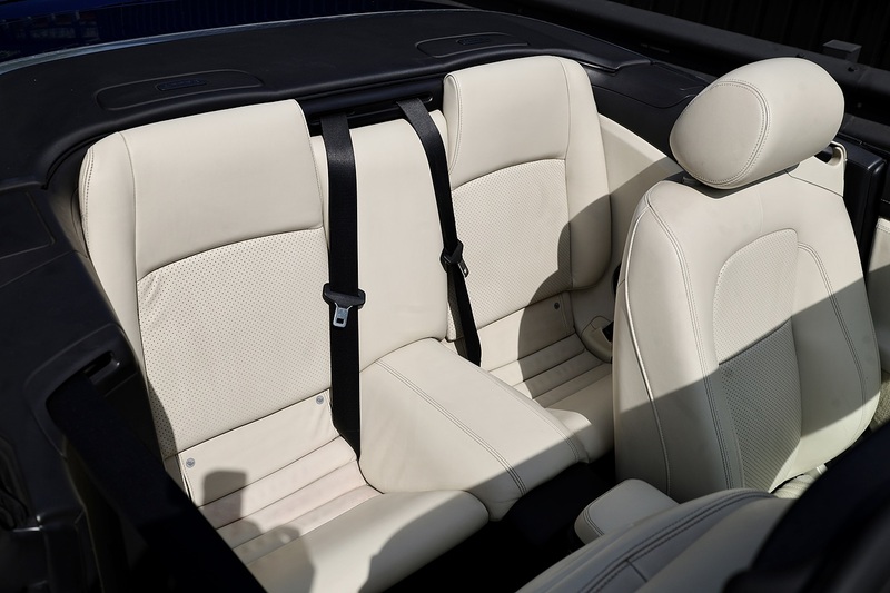 Jaguar XKR Convertible 1 Former Keeper + Kyanite Blue + Ivory + Blue Hood Image 27