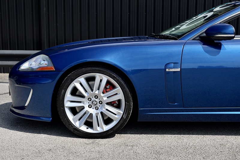 Jaguar XKR Convertible 1 Former Keeper + Kyanite Blue + Ivory + Blue Hood Image 31