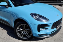 Porsche Macan Full Porsche Main Dealer + 18 Way Seats + Pano Roof + £15k Options - Thumb 15