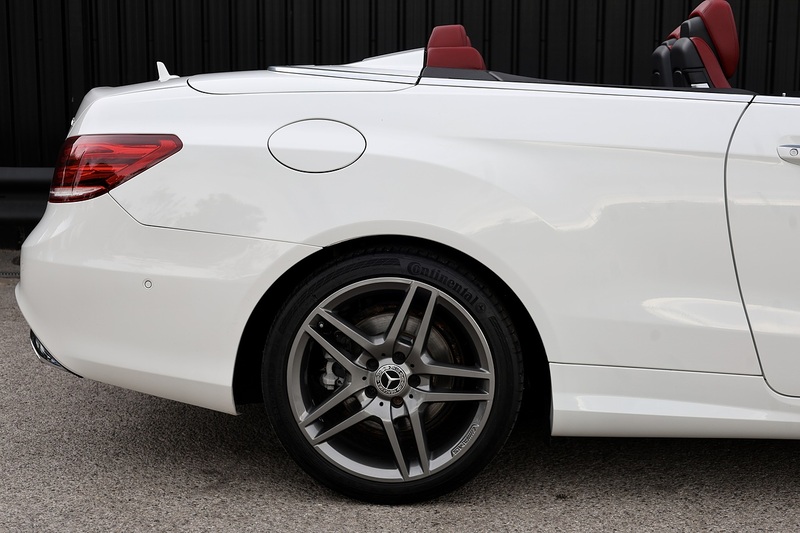Mercedes-Benz E220 CDI AMG Line Premium Convertible AirScarf + Memory Pack + Harmon Kardon + Keyless + Reverse Cam Image 30