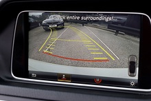 Mercedes-Benz E220 CDI AMG Line Premium Convertible AirScarf + Memory Pack + Harmon Kardon + Keyless + Reverse Cam - Thumb 35