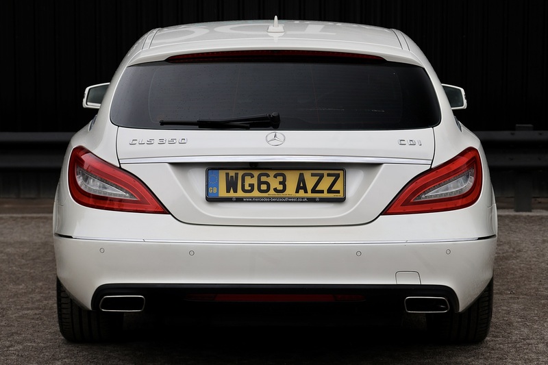 Mercedes-Benz CLS 350 CDI Shooting Brake 1 Former Keeper + Full Service History + Outstanding Condition Image 4