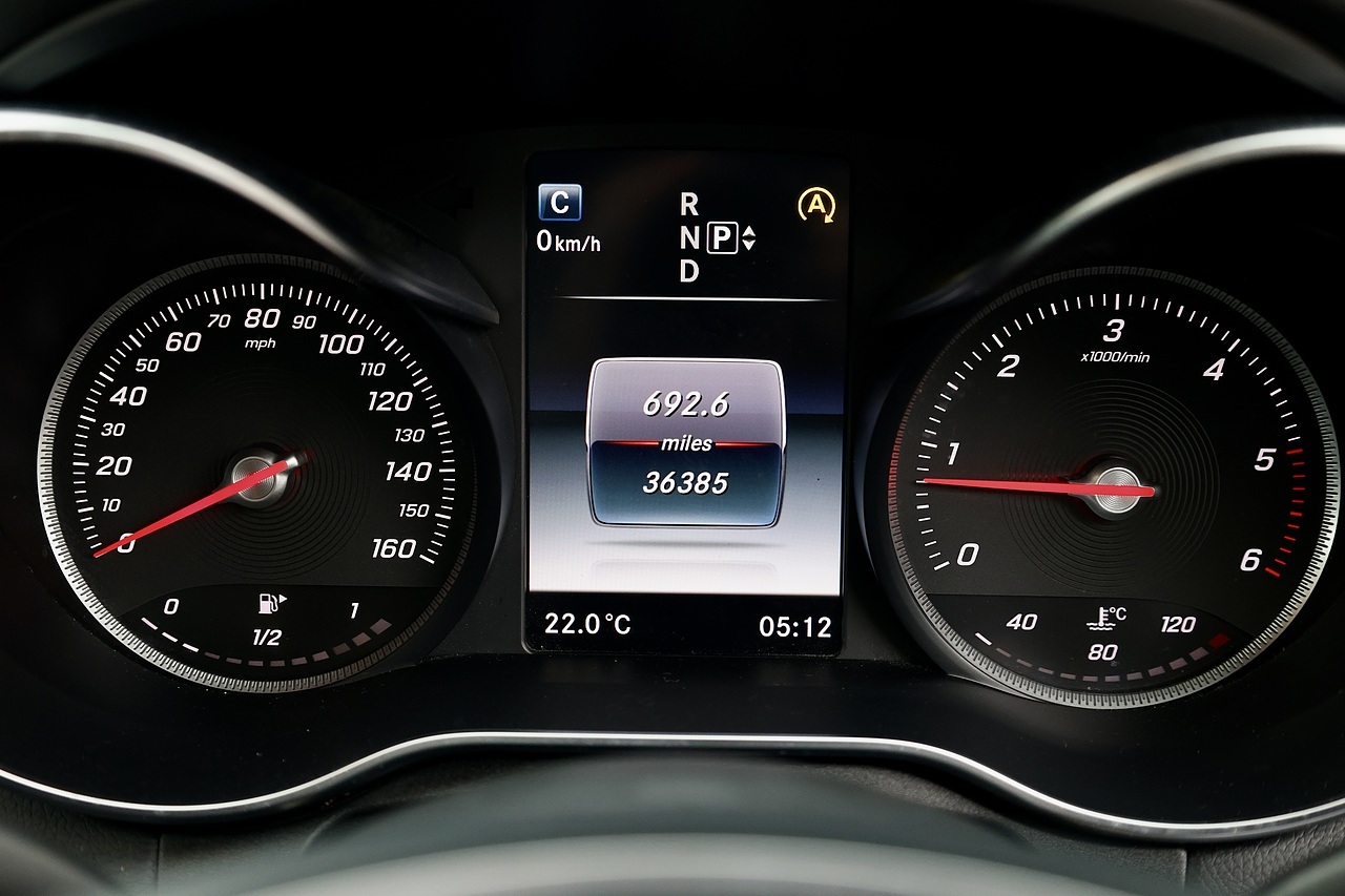 Mercedes-Benz C220 CDI Sport Full Mercedes Main Dealer History + Euro 6 + £20 RFL - Large 16