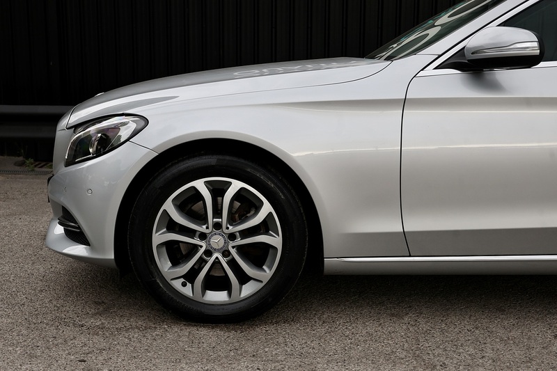 Mercedes-Benz C220 CDI Sport Full Mercedes Main Dealer History + Euro 6 + £20 RFL Image 35