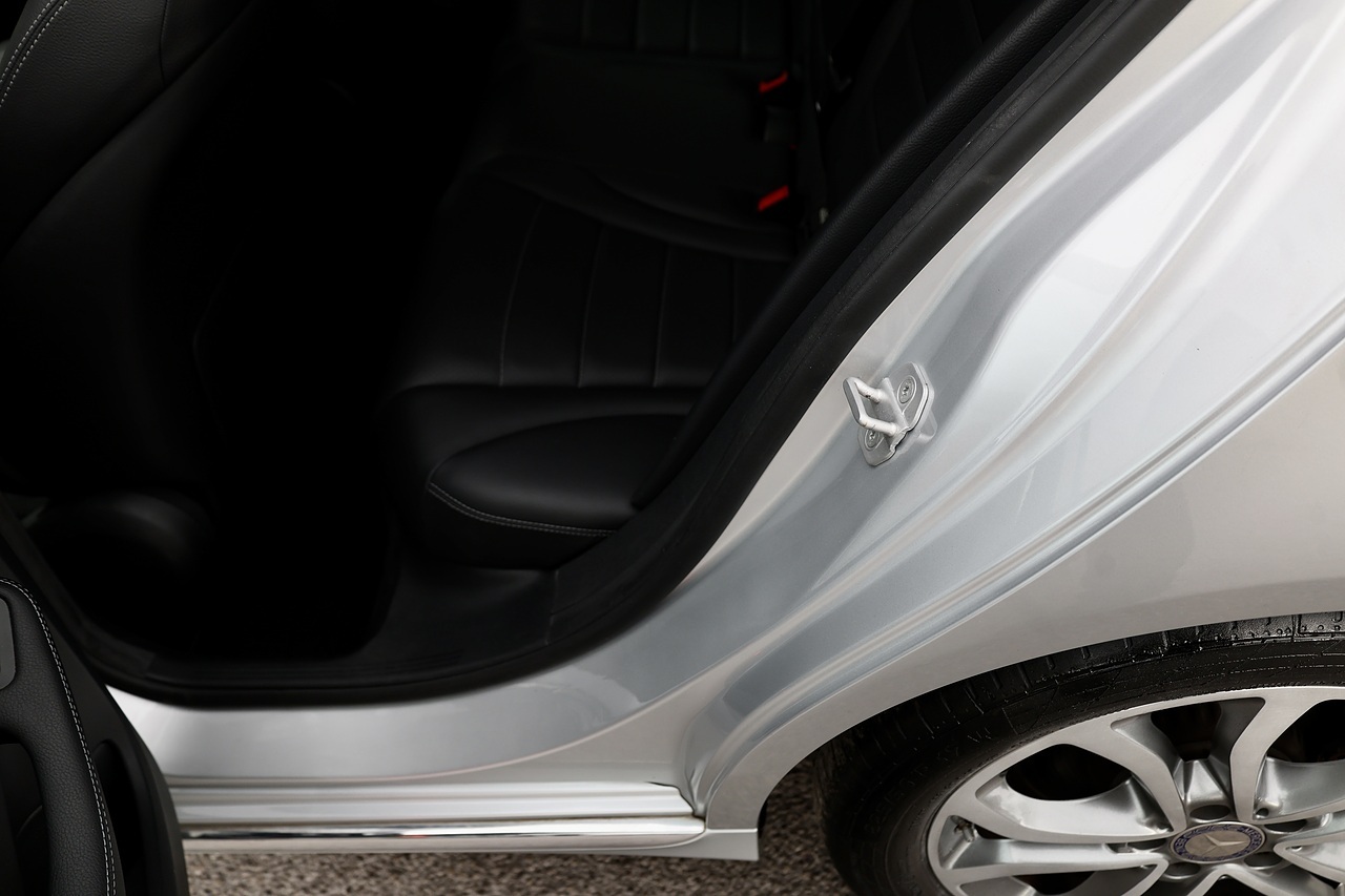 Mercedes-Benz C220 CDI Sport Full Mercedes Main Dealer History + Euro 6 + £20 RFL - Large 42