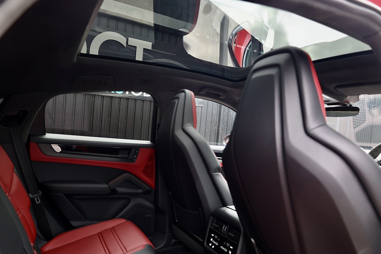 Porsche Cayenne Coupe GTS Porsche Warranty to 2028 + Huge Specification - Large 14