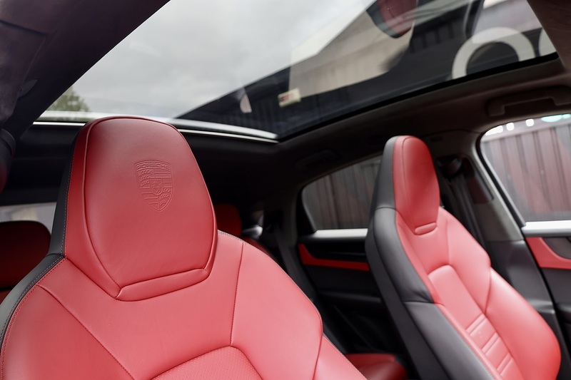 Porsche Cayenne Coupe GTS Porsche Warranty to 2028 + Huge Specification Image 35