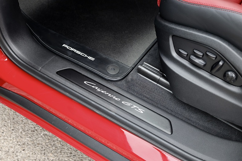 Porsche Cayenne Coupe GTS Porsche Warranty to 2028 + Huge Specification Image 24