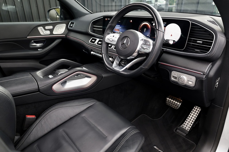 Mercedes-Benz GLE 400d AMG Line Premium Plus 1 Former Keeper + 7 Seats + Pano Roof + Burmester Image 9