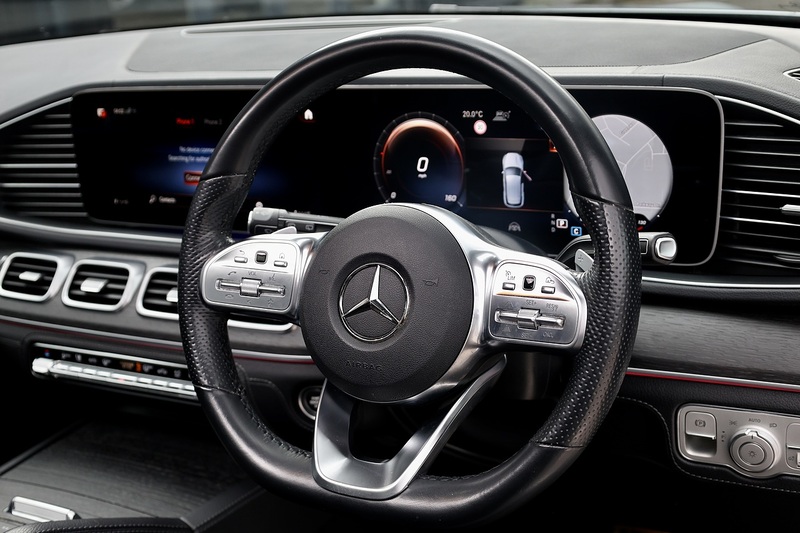 Mercedes-Benz GLE 400d AMG Line Premium Plus 1 Former Keeper + 7 Seats + Pano Roof + Burmester Image 12