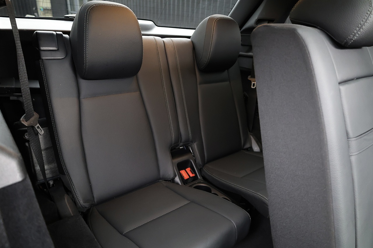 Mercedes-Benz GLE 400d AMG Line Premium Plus 1 Former Keeper + 7 Seats + Pano Roof + Burmester - Large 20