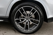 Mercedes-Benz GLE 400d AMG Line Premium Plus 1 Former Keeper + 7 Seats + Pano Roof + Burmester - Thumb 44