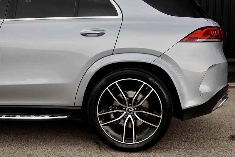 Mercedes-Benz GLE 400d AMG Line Premium Plus 1 Former Keeper + 7 Seats + Pano Roof + Burmester Image 31