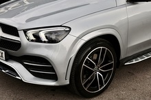 Mercedes-Benz GLE 400d AMG Line Premium Plus 1 Former Keeper + 7 Seats + Pano Roof + Burmester - Thumb 29