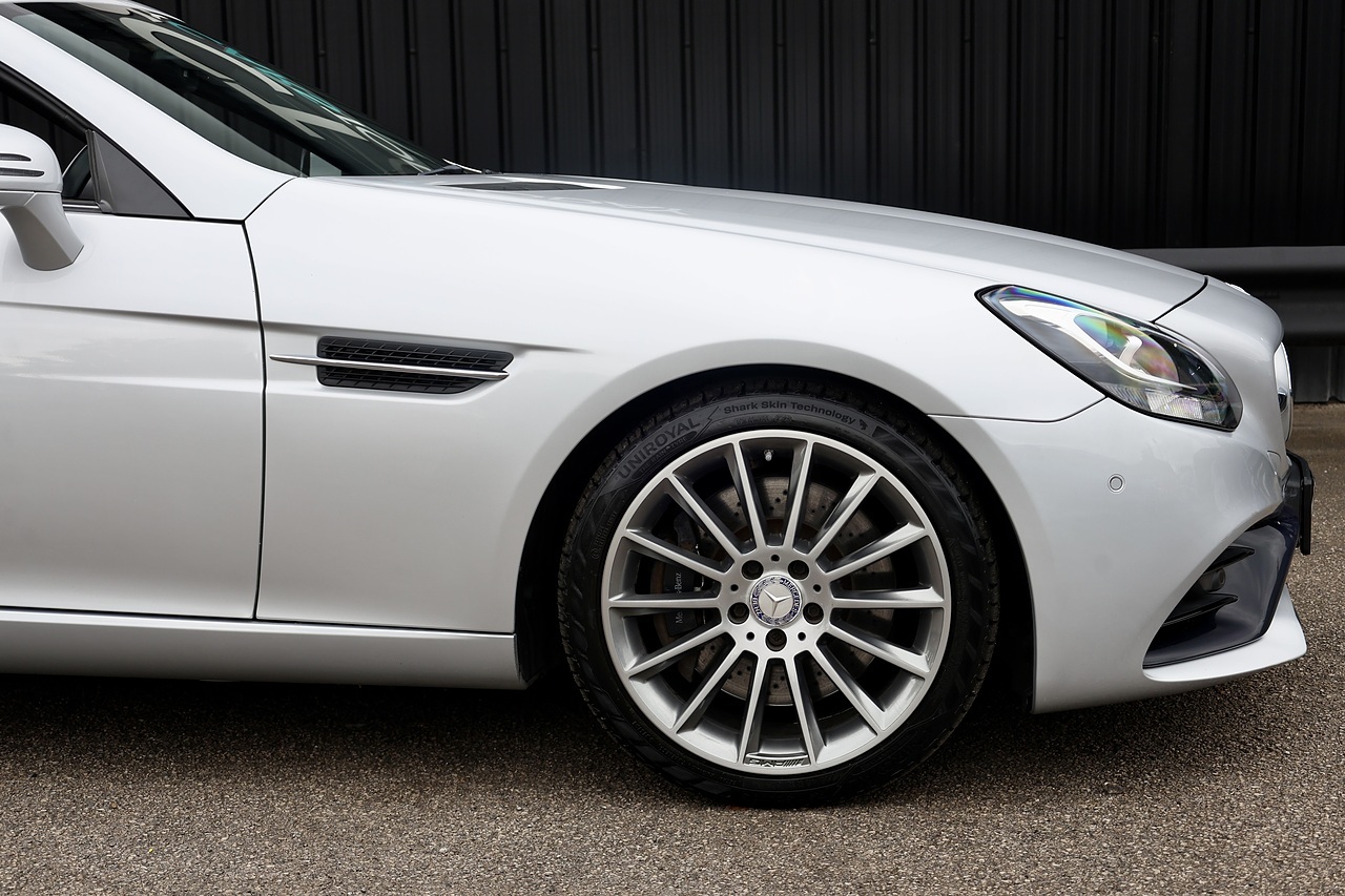 Mercedes-Benz SLC 250d AMG Line 2 Former Keepers + Full Service History + Pano Roof + AirScarf + AirGuide - Large 22