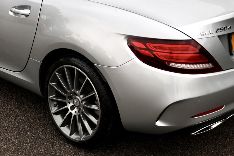 Mercedes-Benz SLC 250d AMG Line 2 Former Keepers + Full Service History + Pano Roof + AirScarf + AirGuide Image 34