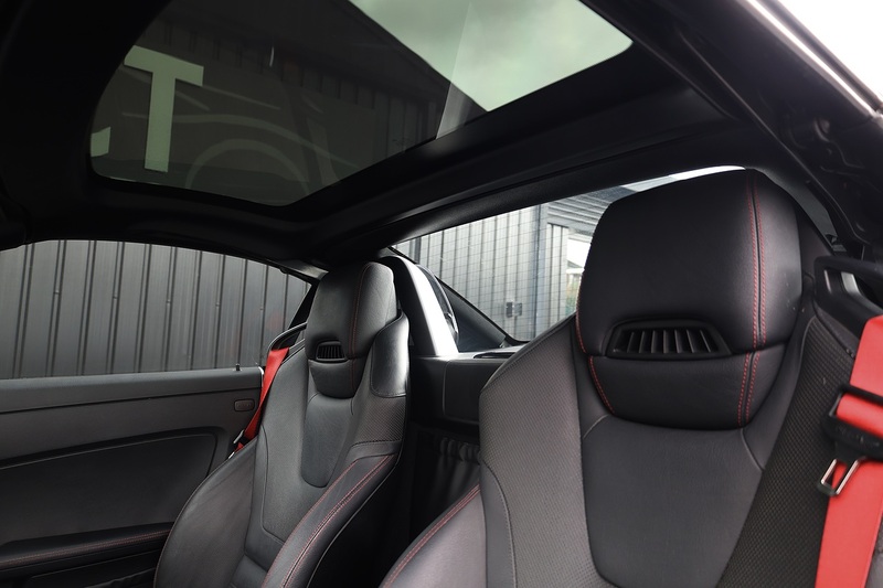 Mercedes-Benz SLC 250d AMG Line 2 Former Keepers + Full Service History + Pano Roof + AirScarf + AirGuide Image 7