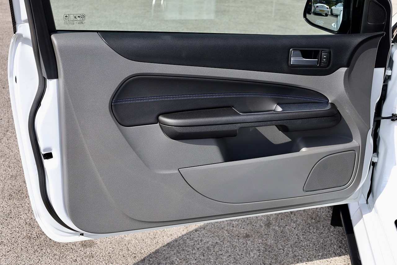 Ford Focus RS 1 Former Keeper + Lux Pack 2 + CP420 + Show Standard - Large 59