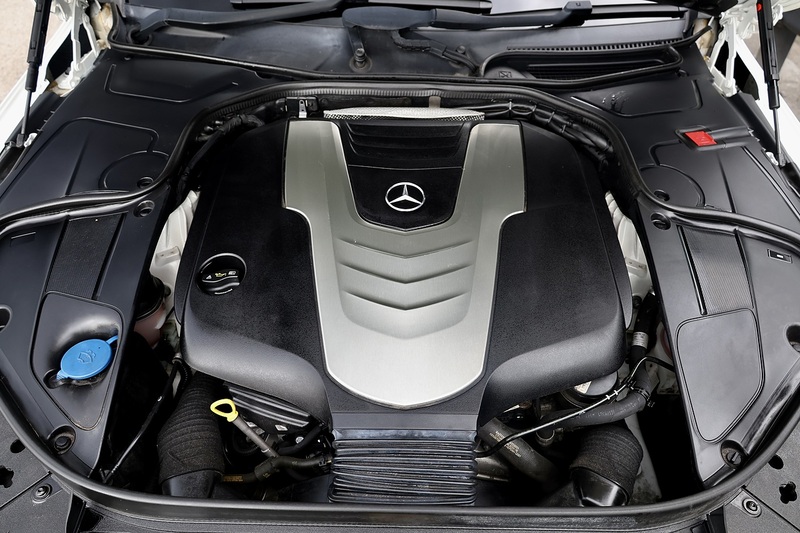Mercedes-Benz S350d AMG Line Full Mercedes Main Dealer Service History Image 17