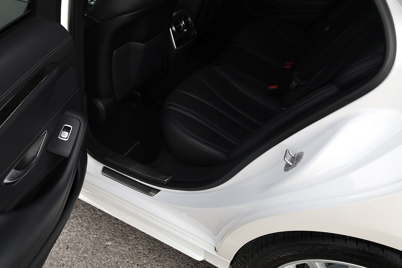 Mercedes-Benz S350d AMG Line Full Mercedes Main Dealer Service History Image 38