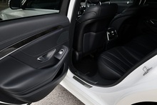 Mercedes-Benz S350d AMG Line Full Mercedes Main Dealer Service History - Thumb 39