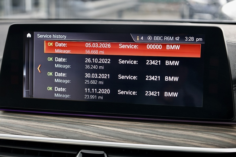 BMW 540i M Sport Touring 1 Former Keeper + £16,000 Cost Options Image 38