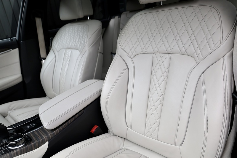 BMW 540i M Sport Touring 1 Former Keeper + £16,000 Cost Options Image 20