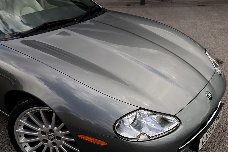Jaguar XK8 4.2 V8 Coupe + Final Facelift + Rare Specification Image 13